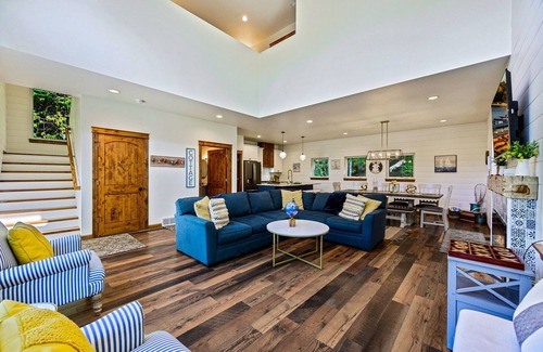 Egg Harbor House | Door County Cottage Retreat-Village of Egg Harbor