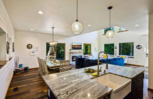 Egg Harbor House | Door County Cottage Retreat-Village of Egg Harbor