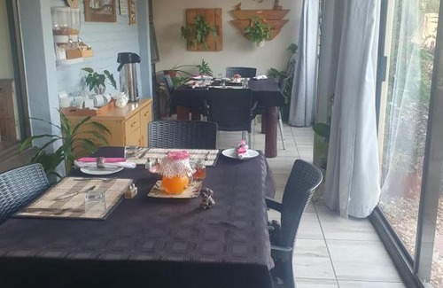 Paarl Bed & Breakfast | DOTJJ B & B