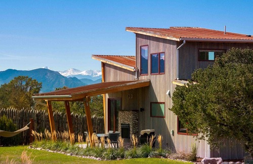 Canon City Cabin | Double King Cabin - Royal Gorge Cabins