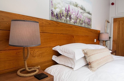 Chedington House | Double or Twin Room with Bath