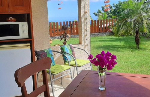 Saint-Leu House | DOUBLE ROOM, Bed & Breakfast, Terrace, Kitchen, Garden, Panoramic view