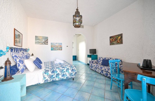 Succhivo Bed & Breakfast | Double room-Classic-Ensuite with Shower-Garden view