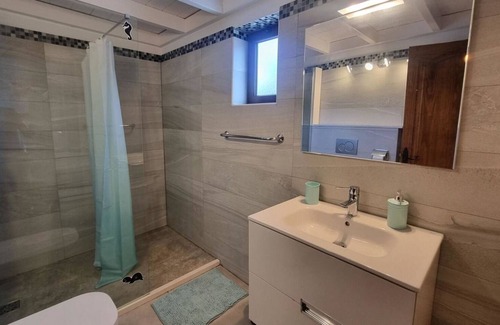 Tinajo Apartment | Double room for 2 guests with 17m² in Tinajo (182360)