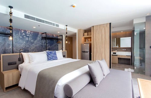 Khuekkhak Resort | Double room Grand Pool Access (GP2)