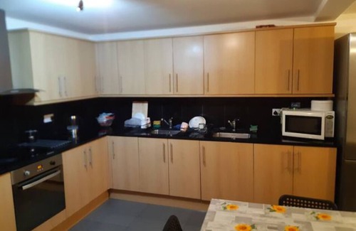 Tottenham Apartment | Double room in attractive modern Victorian House