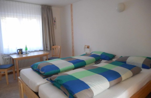 Hillesheim Hotel | Double Room - Non-Smoking - Shower /WC - Hotel-Garni Zum Amtsrichter