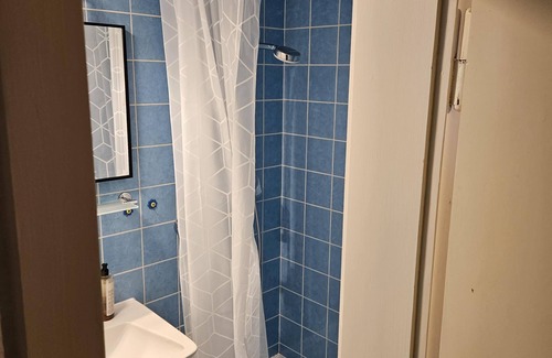 Niederholte Apartment | Double room with shower/WC/hairdryer