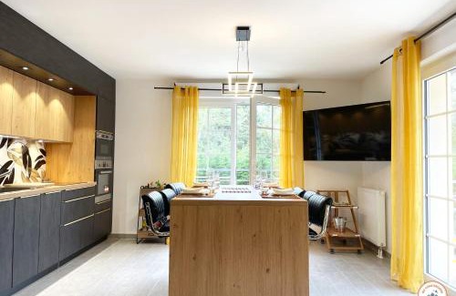 Benerville-sur-Mer Apartment | Double Terrasses - 50m Plage - Parking