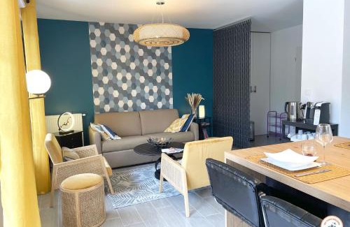 Benerville-sur-Mer Apartment | Double Terrasses - 50m Plage - Parking