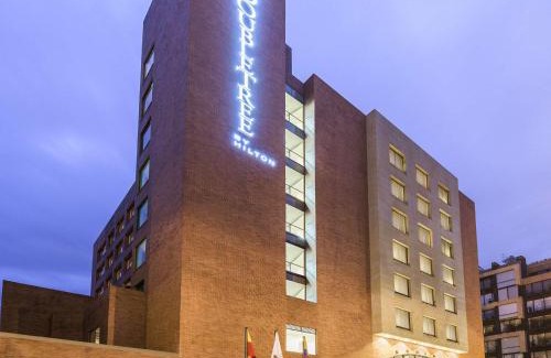 Chico Norte III Hotel | Doubletree By Hilton Bogota Calle 100,Co