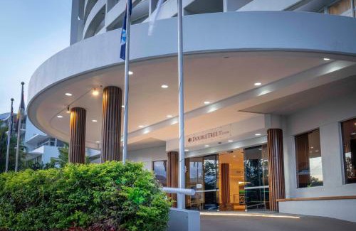 Cairns Central Business District Hotel | DoubleTree by Hilton Cairns