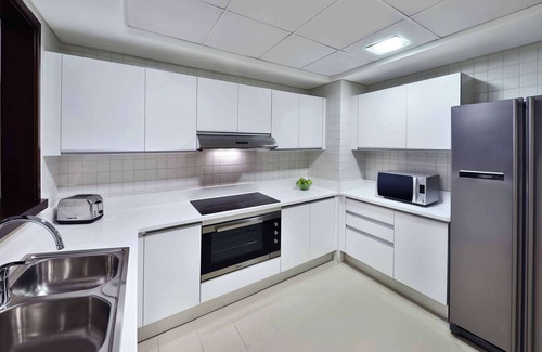 Dubai Marina Resort | DoubleTree by Hilton Dubai - Jumeirah Beach