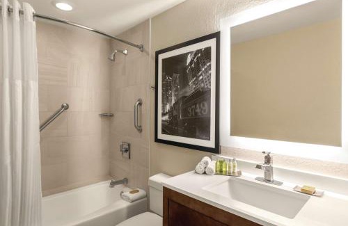 Central Business District Hotel | DoubleTree by Hilton Orlando Downtown