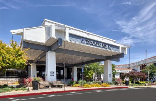 Sacramento Hotel | DoubleTree By Hilton Sacramento