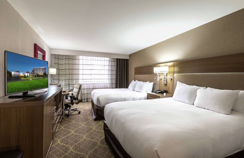 Winston - Salem Hotel | DoubleTree by Hilton Winston Salem - University