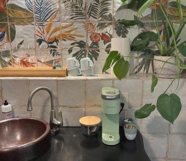 Laurelhurst Apartment | Dougan Suites