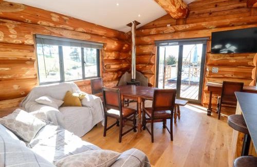Upper Sapey House | Douglas Cabin