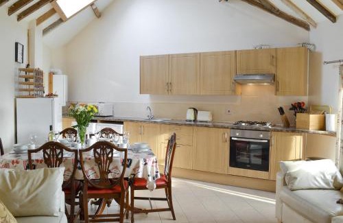 Flamborough House | Dove Cottage - 25117