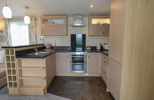 Aymestrey House | Dove