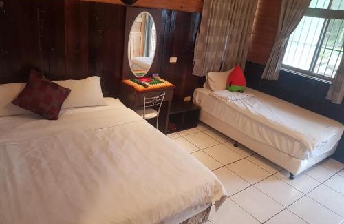 Shoufeng House | DOWN HWA NO.8