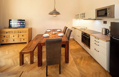 Nove Mesto Apartment | Downtown - 2 Room Zborovska