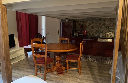 Hotel de Ville - Quinconces Apartment | Downtown apartment