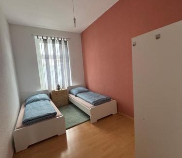 Oberdorla Apartment | DownTown Appartement Monteurs Ferienunterkunft