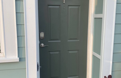 West Woodland House | Downtown Ballard Seattle Near Everything