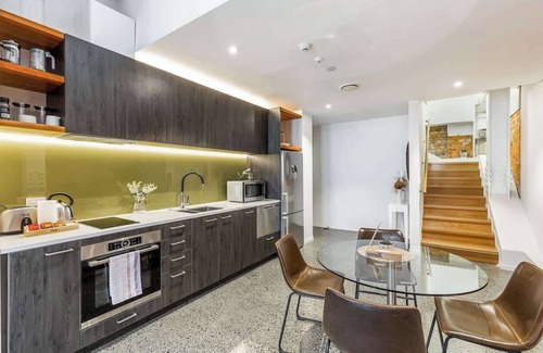 Auckland Central Business District Apartment | Downtown CBD Apt | Central Walkable | Zodiak Stays