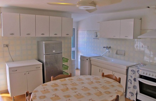 Moneglia Apartment | Downtown, close to the sea, great for your family!