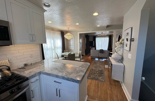 Downtown Salt Lake City House | Downtown Darling & Convention Center Home