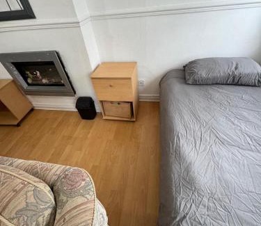 Birmingham City Centre House | Downtown Delight