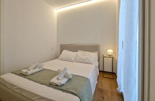 Porto San Giorgio Apartment | Downtown Design Wi-Fi AC Elevator in the house