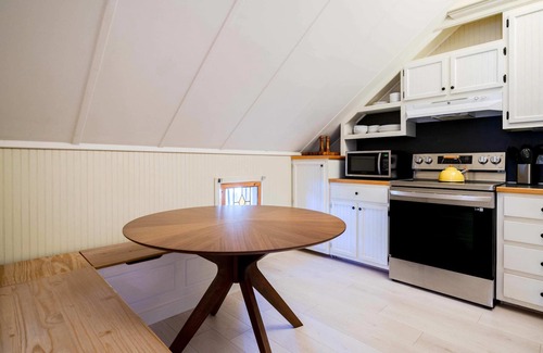 Fairhope House | Downtown Fairhope Loft