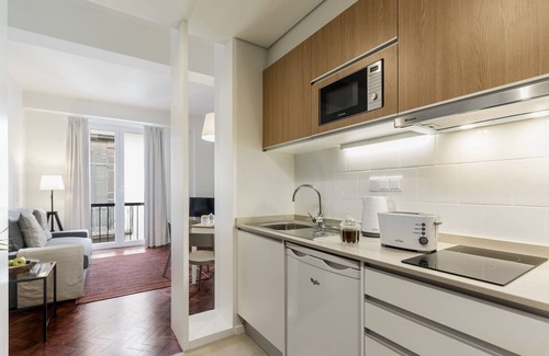Sao Pedro Apartment | Downtown Funchal Apartments 2C 25 Fontes.