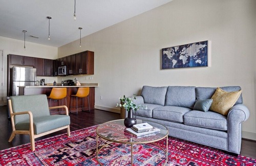 Montgomery Apartment | Downtown Gem | 1BR with King & Comfy Vibes