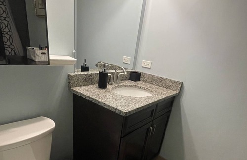 Downtown Hartford Apartment | Downtown Hartford Apartment!