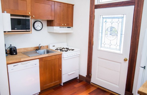 Cortez Hill House | Downtown Historic Victorian Beauty!