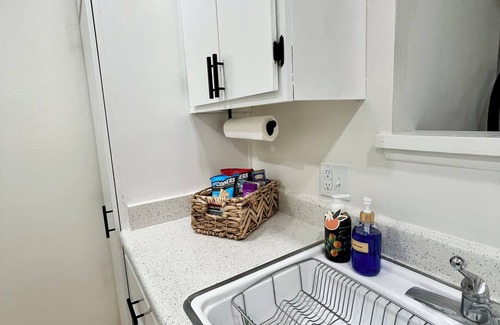 Huntington Beach Condo | Downtown Huntington Beach! LOCATION! CLOSE TO THE BEACH!