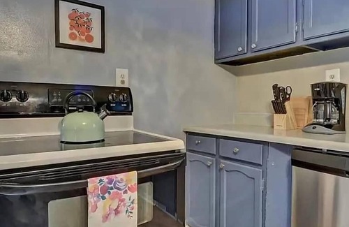 Near Northside House | Downtown Indy Comfort | 5BR, 2BA Sleeps 12