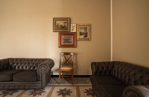 Castelletto House | Downtown