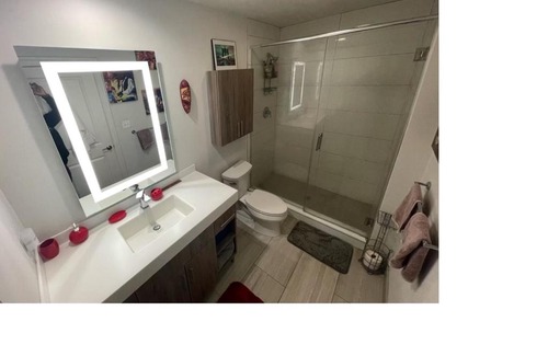 Downtown Baltimore Apartment | Downtown Luxury Apt- Long Term Stays Welcomed