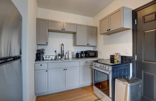 Lower East Side Apartment | Downtown Milwaukee Studio | Steps to Shore & Shops
