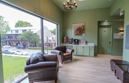 Biloxi Hotel | Downtown Ocean Springs Suite 204