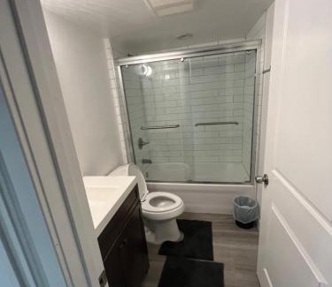 Downtown Los Angeles Hostel | DowntownLA Bottom Bunk