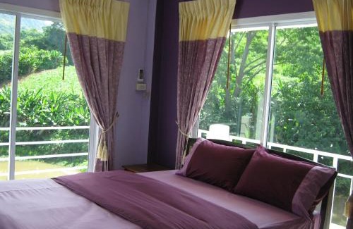 Khaem Son House | Dr. House