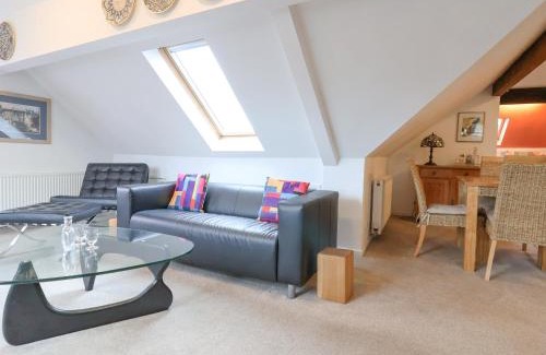 Chester Apartment | Dragon's Den