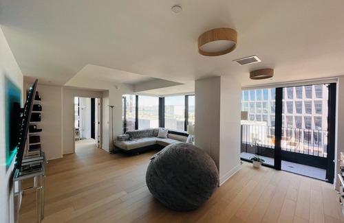 Mission Bay Condo | DREAM Condo in SF~𝐌𝐨𝐬𝐭 𝐢𝐜𝐨𝐧𝐢𝐜 𝐖𝐚𝐭𝐞𝐫𝐟𝐫𝐨𝐧𝐭 & 𝐂𝐢𝐭𝐲 𝐕𝐢𝐞𝐰