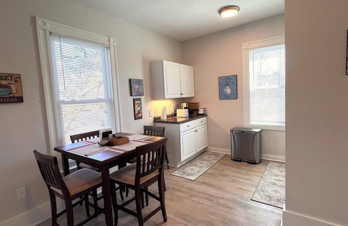 Dwight Apartment | Dream Home Haven